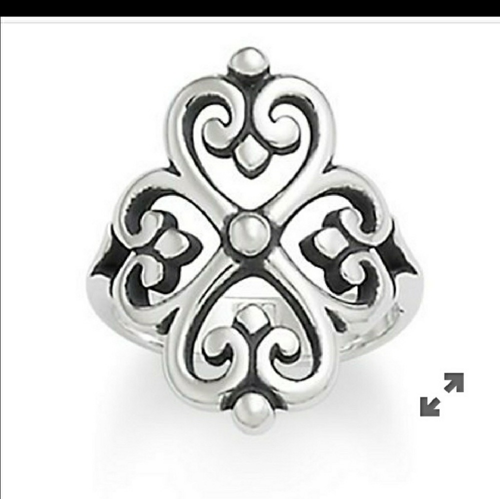 ISO this ring size 7